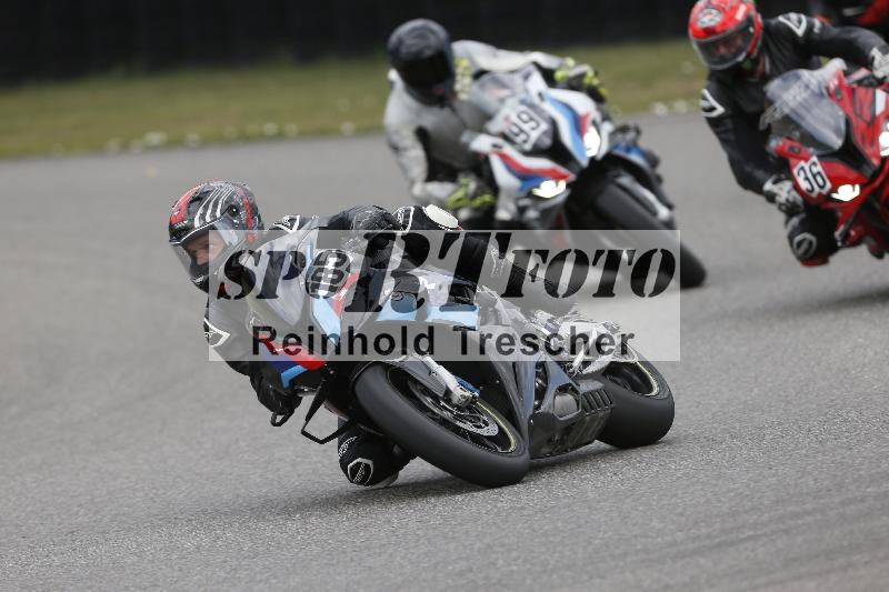 /30 27.07.2026  Dunlop Ride und Test Day ADR/Gruppe rot schnell/185